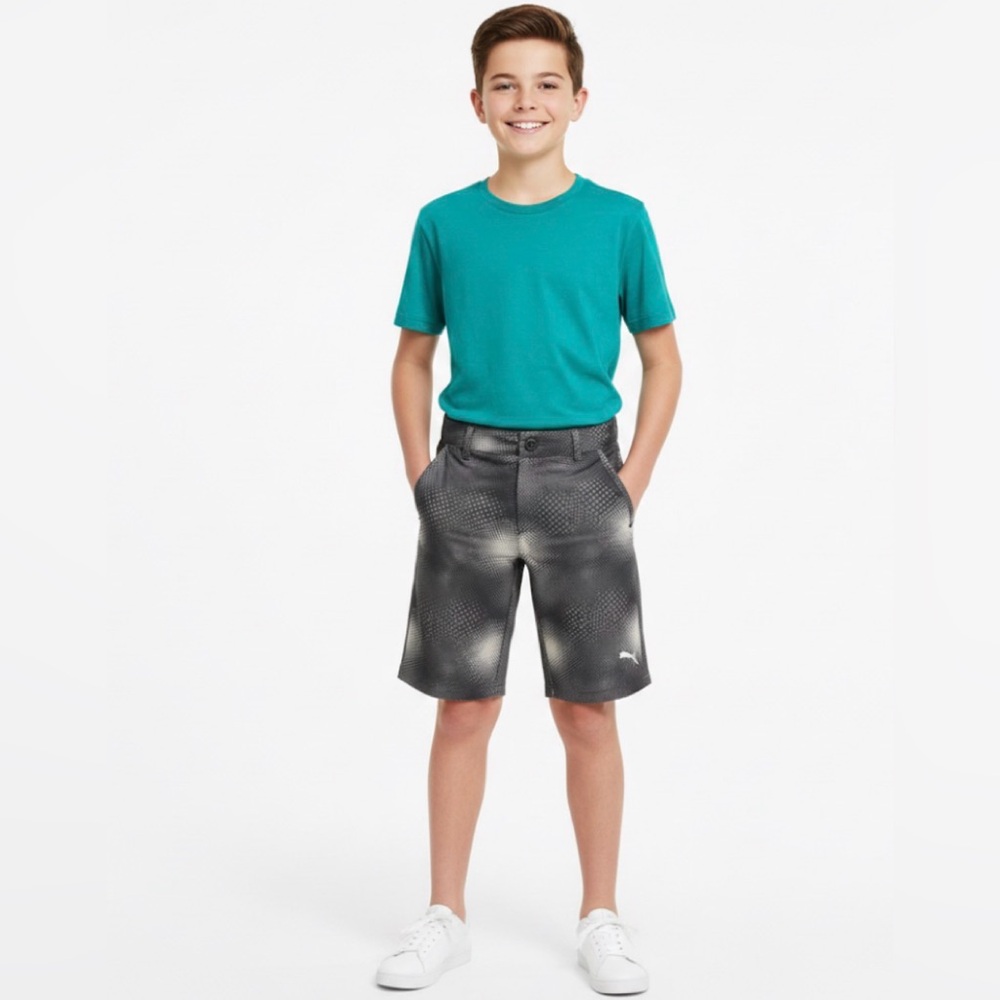 𝅺Puma Grey Youth Boy’s Size 8 Hybrid Shorts